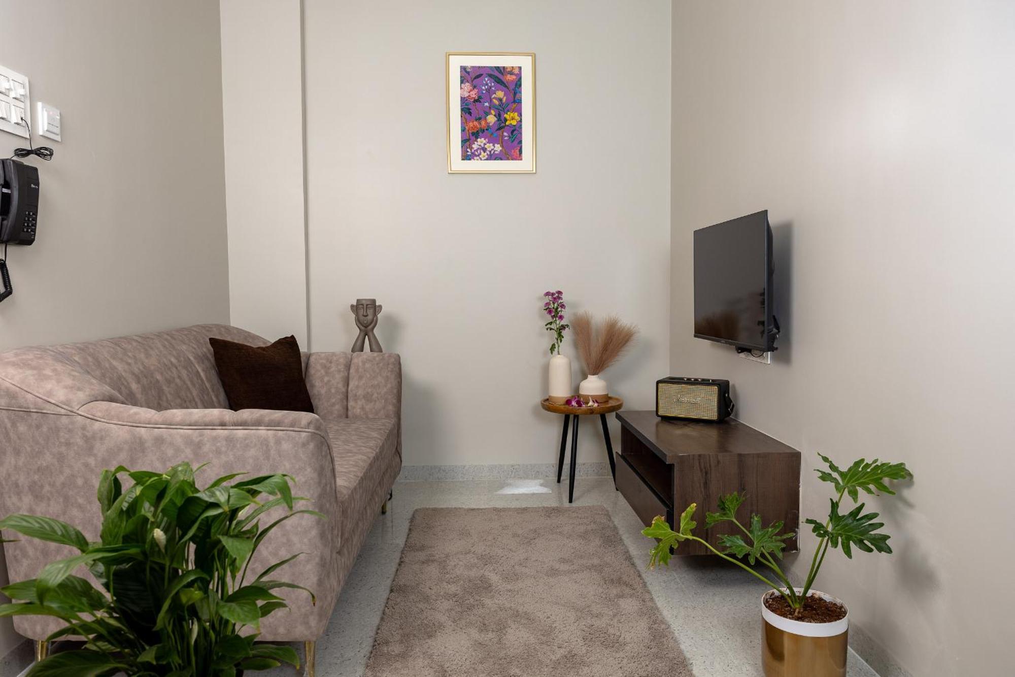Saavi Suites 达曼 外观 照片